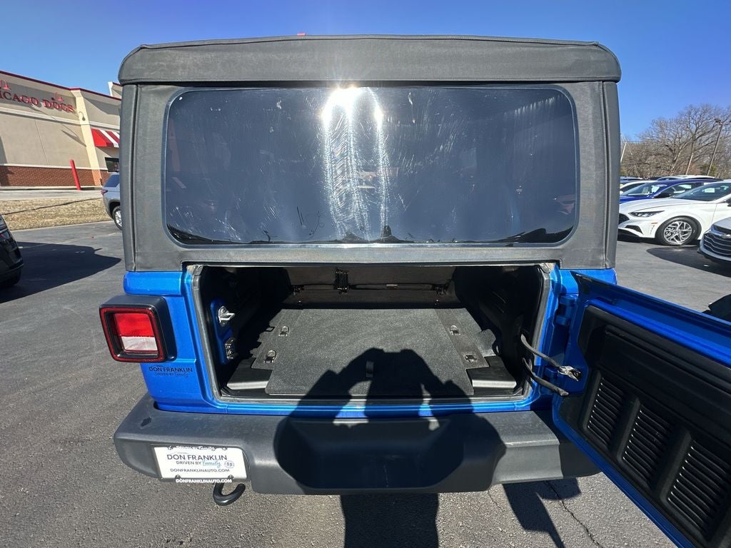 2022 Jeep Wrangler Unlimited Willys