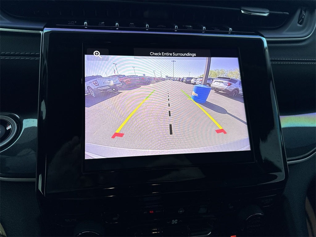 2022 Jeep Grand Cherokee Laredo