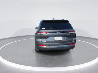 2022 Jeep Grand Cherokee Laredo