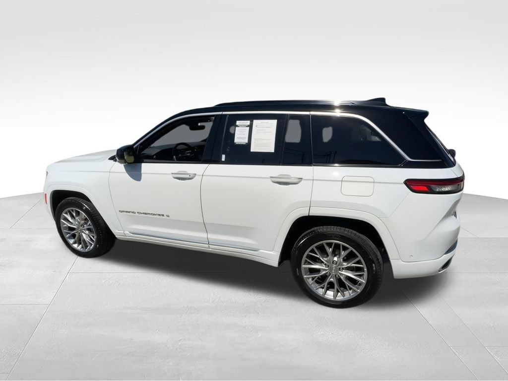 2025 Jeep Grand Cherokee Summit