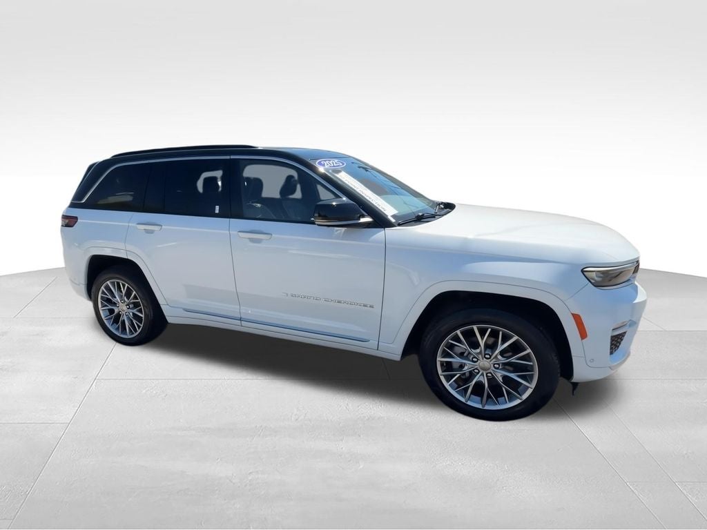 2025 Jeep Grand Cherokee Summit