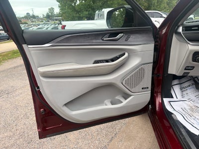 2023 Jeep Grand Cherokee L Overland