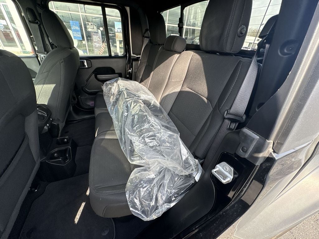 2021 Jeep Gladiator Sport