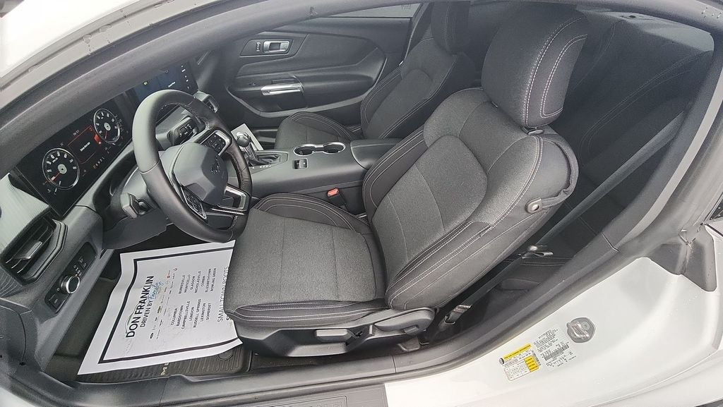 2024 Ford Mustang EcoBoost