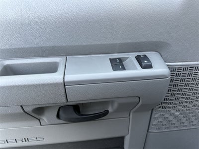 2014 Ford E-350SD XLT