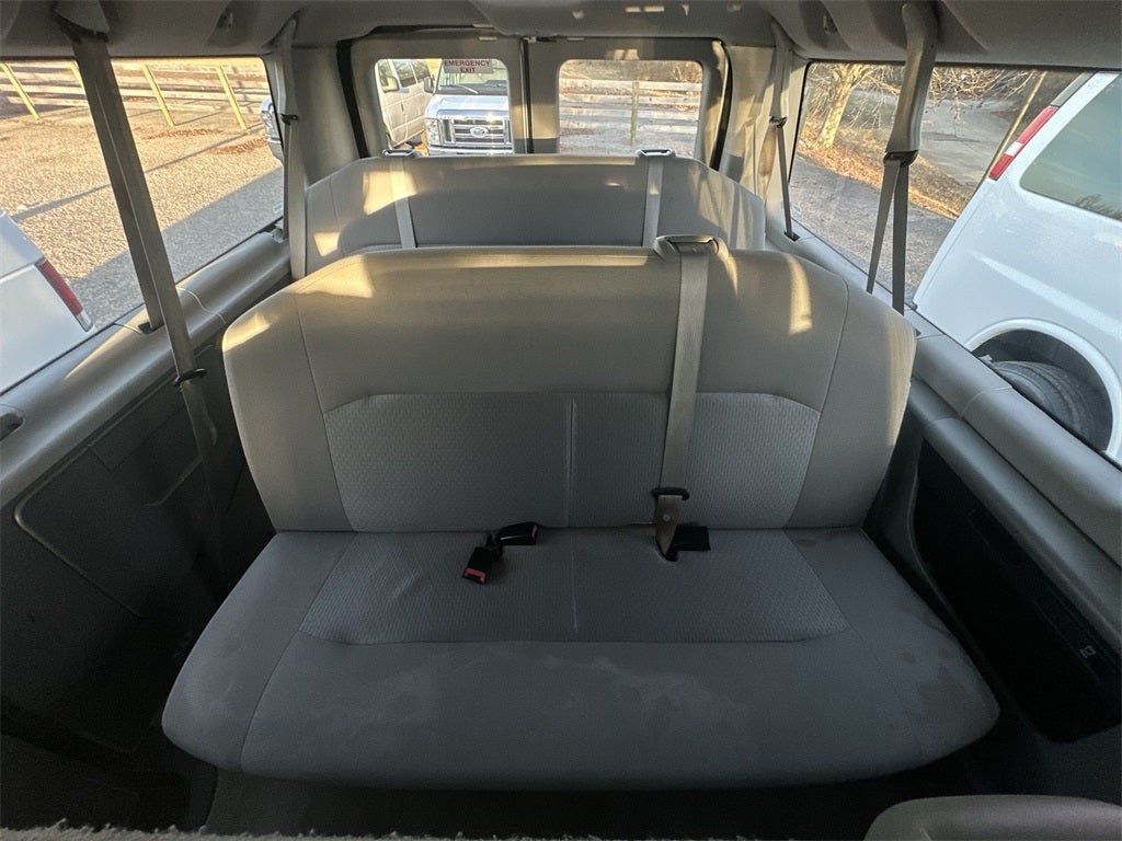 2014 Ford E-350SD XLT