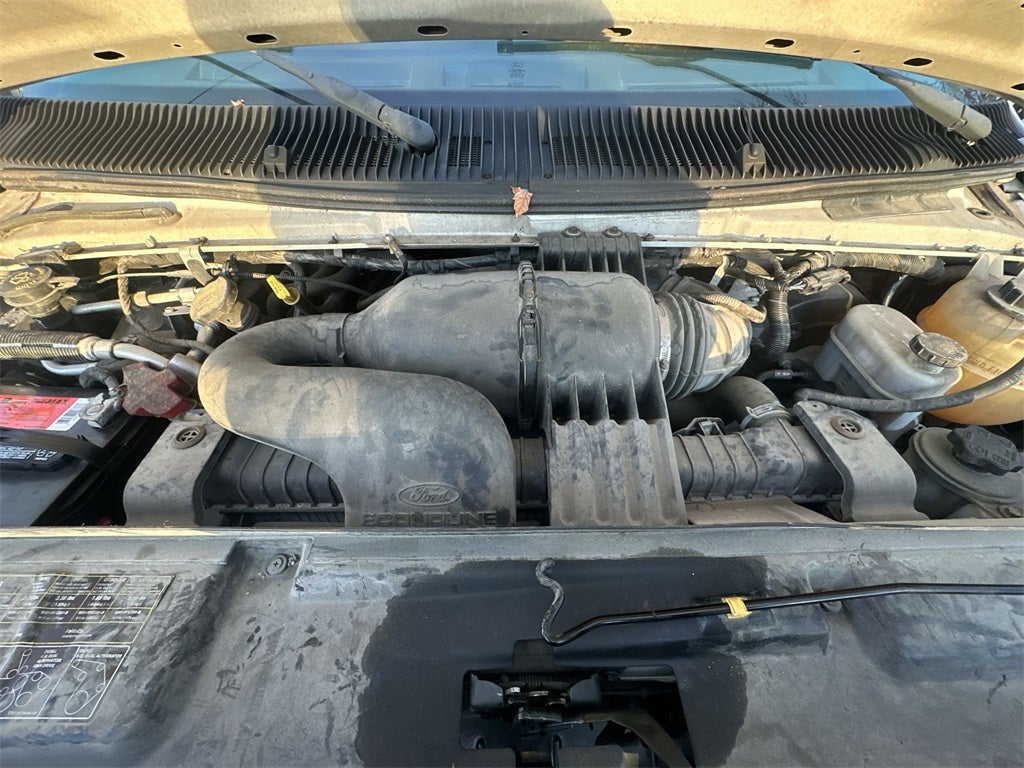 2014 Ford E-350SD XLT