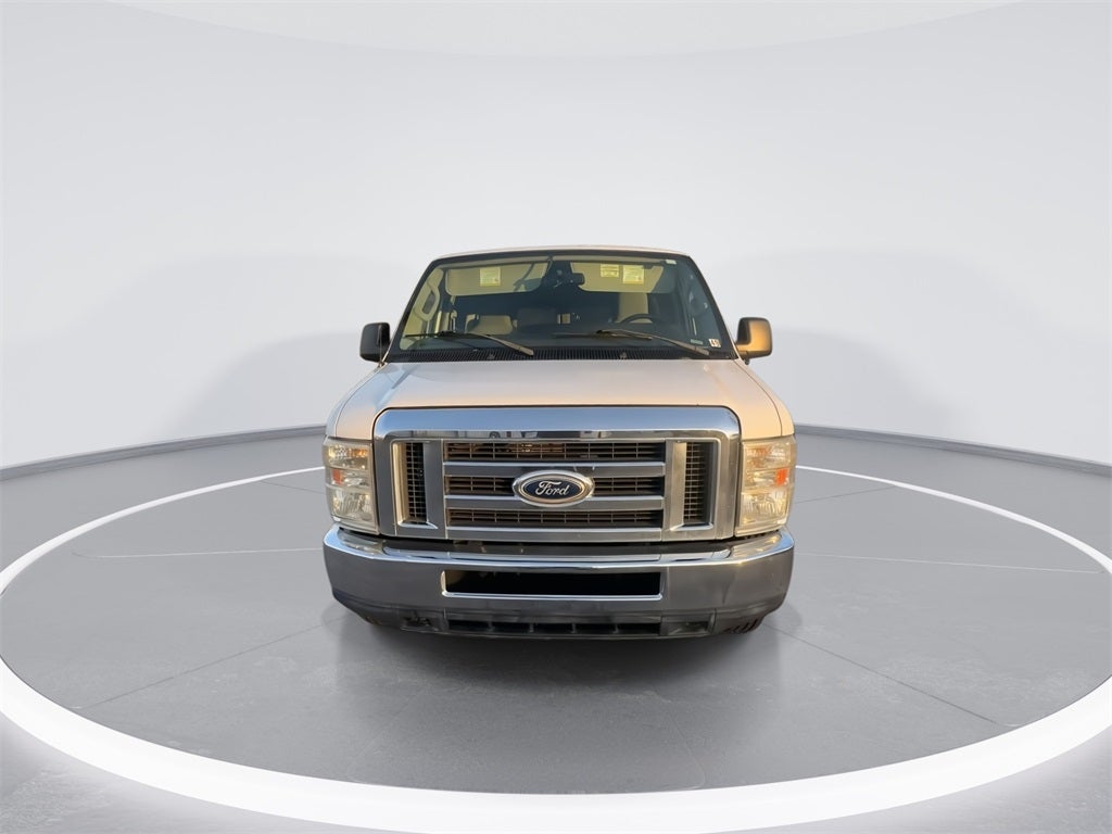 2014 Ford E-350SD XLT