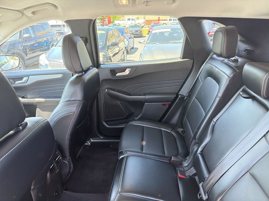2025 Ford Escape Platinum