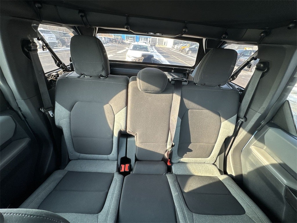 2023 Ford Bronco Base