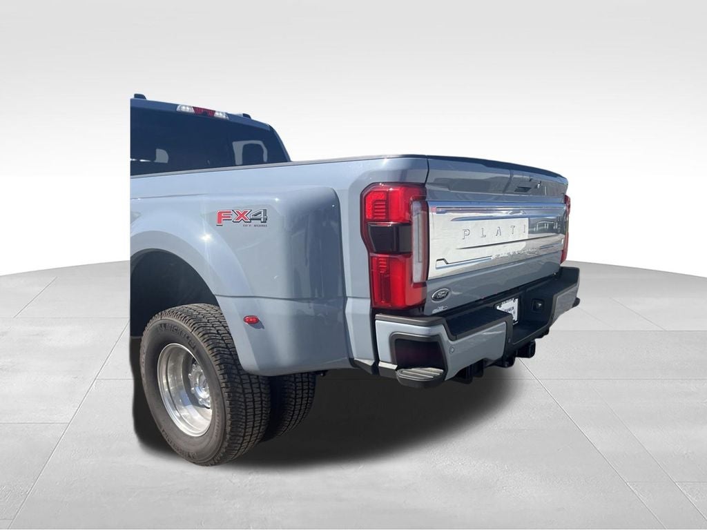 2026 Ford F-350SD Platinum DRW