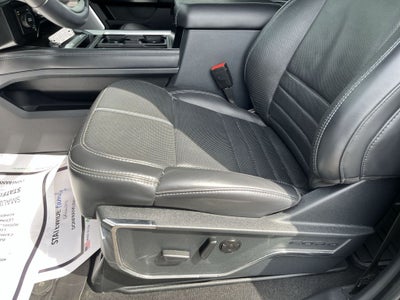 2025 Ford F-450SD Platinum DRW