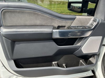 2025 Ford F-450SD Platinum DRW