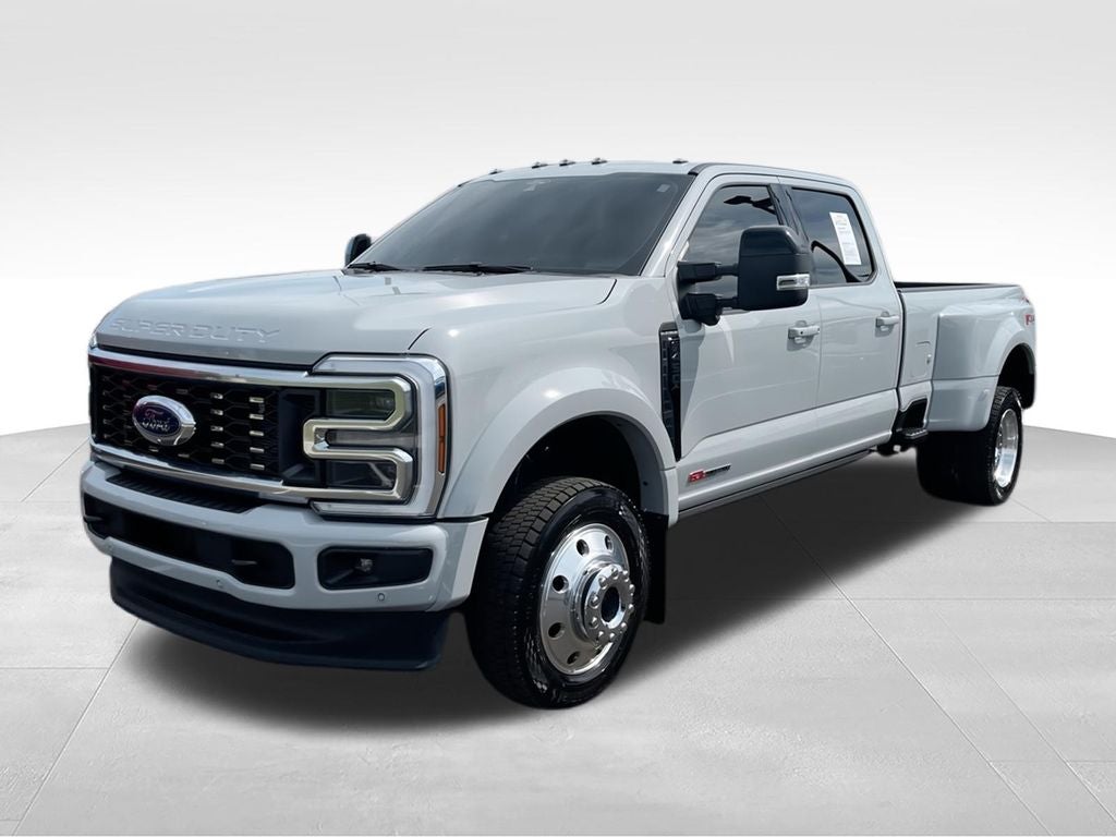 2025 Ford F-450SD Platinum DRW