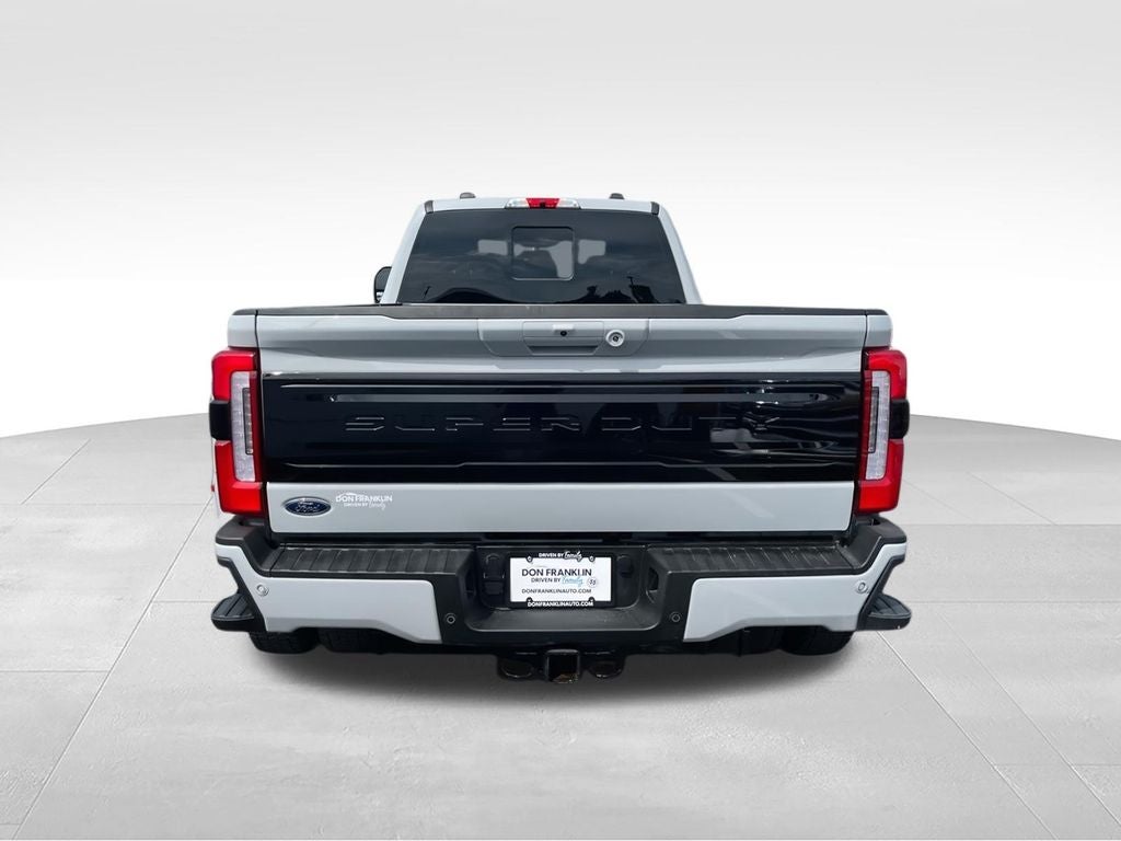2025 Ford F-450SD Platinum DRW