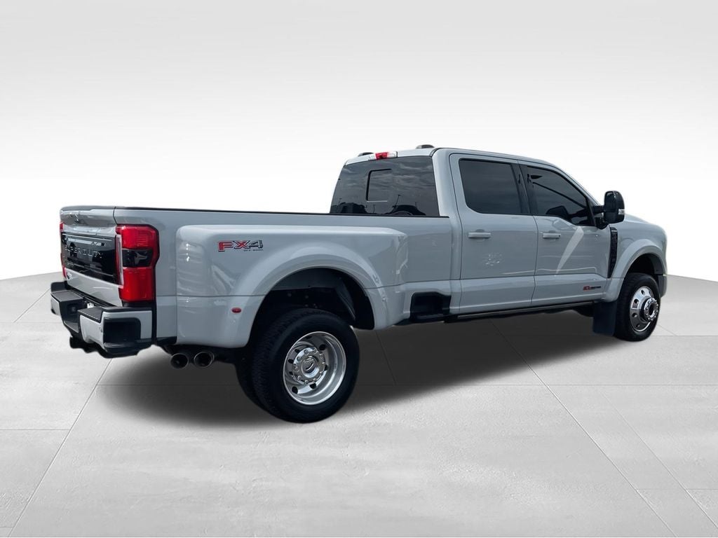 2025 Ford F-450SD Platinum DRW