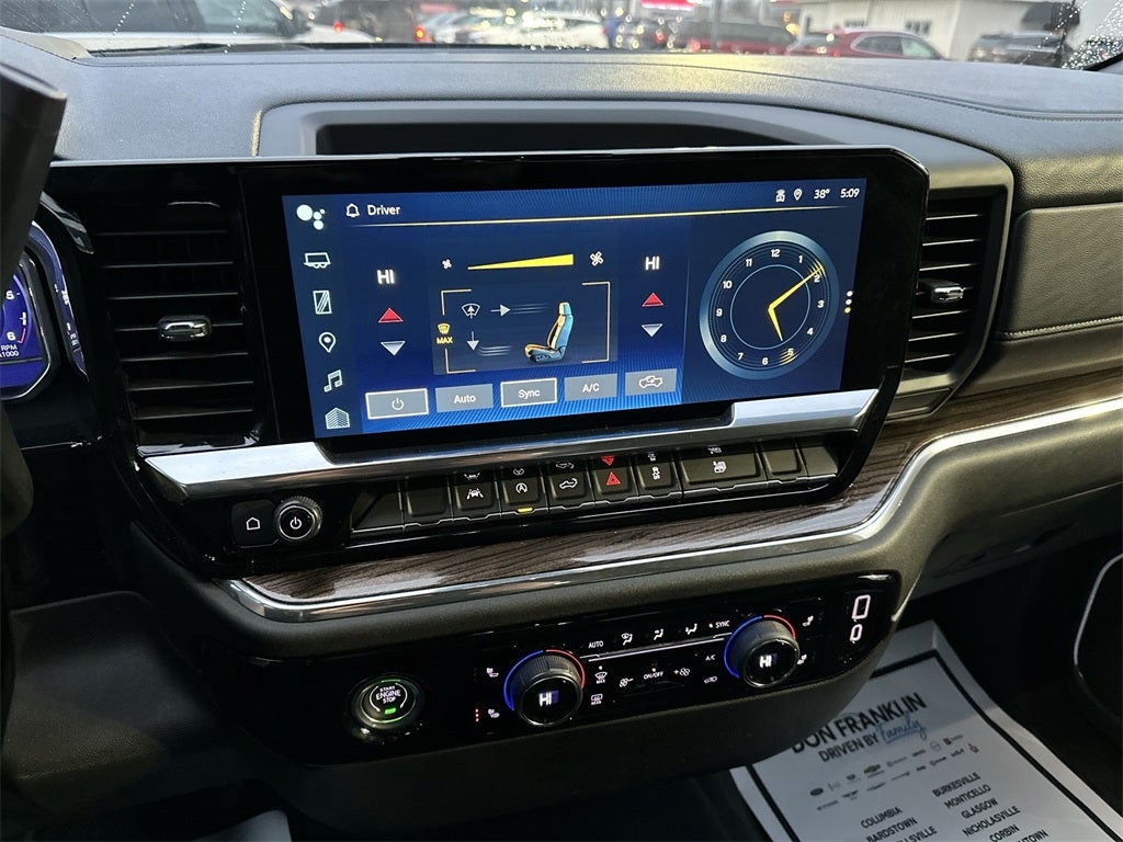 2024 Chevrolet Silverado 1500 LT