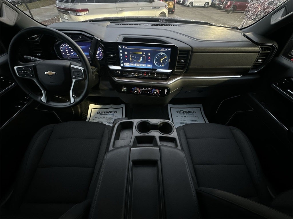 2024 Chevrolet Silverado 1500 LT