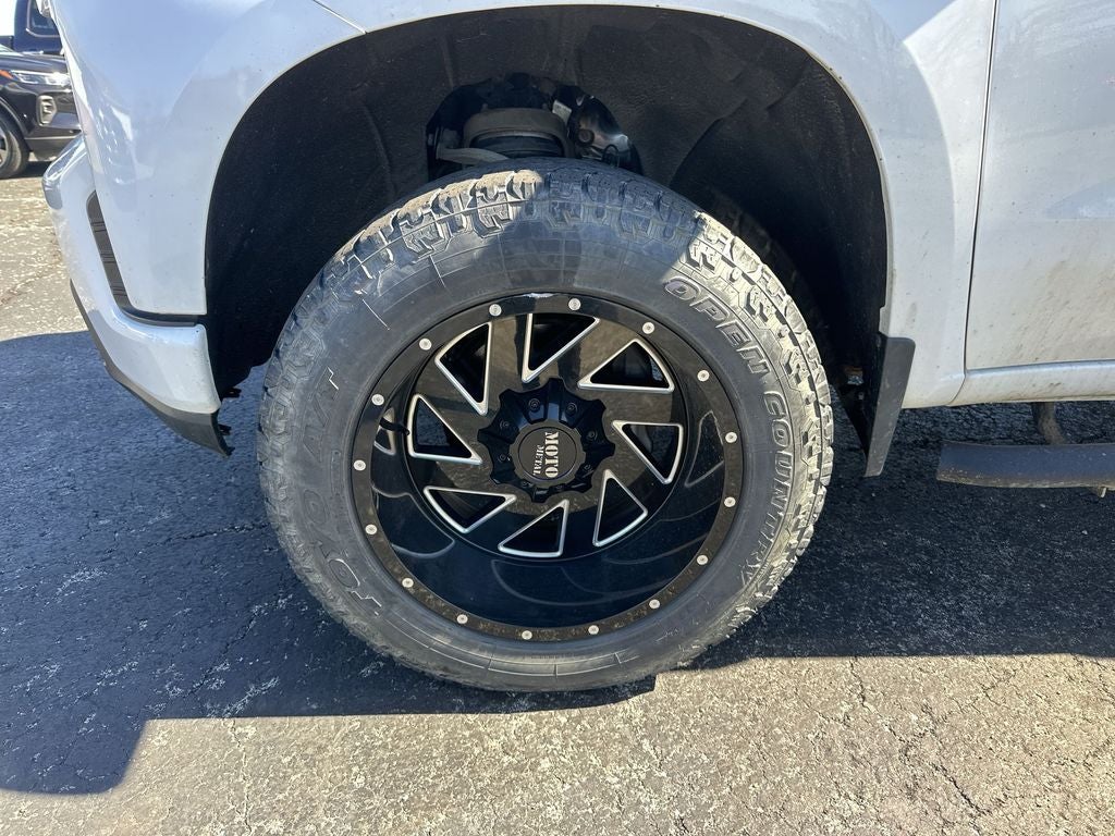 2020 Chevrolet Silverado 1500 Custom