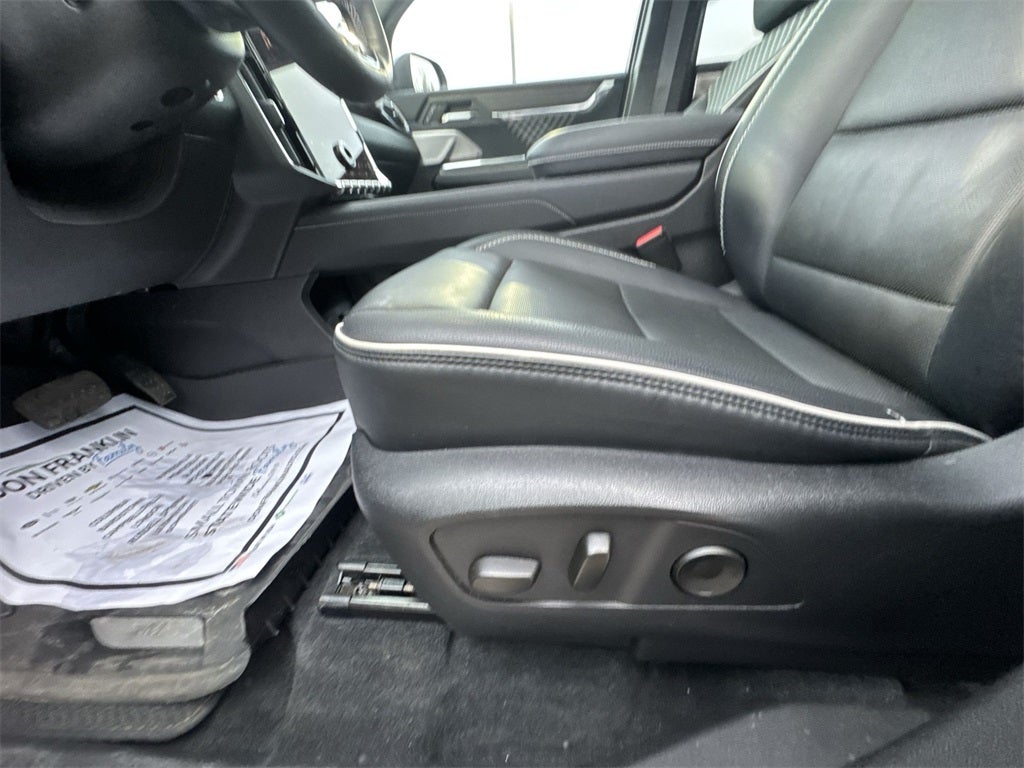 2024 GMC Acadia Denali