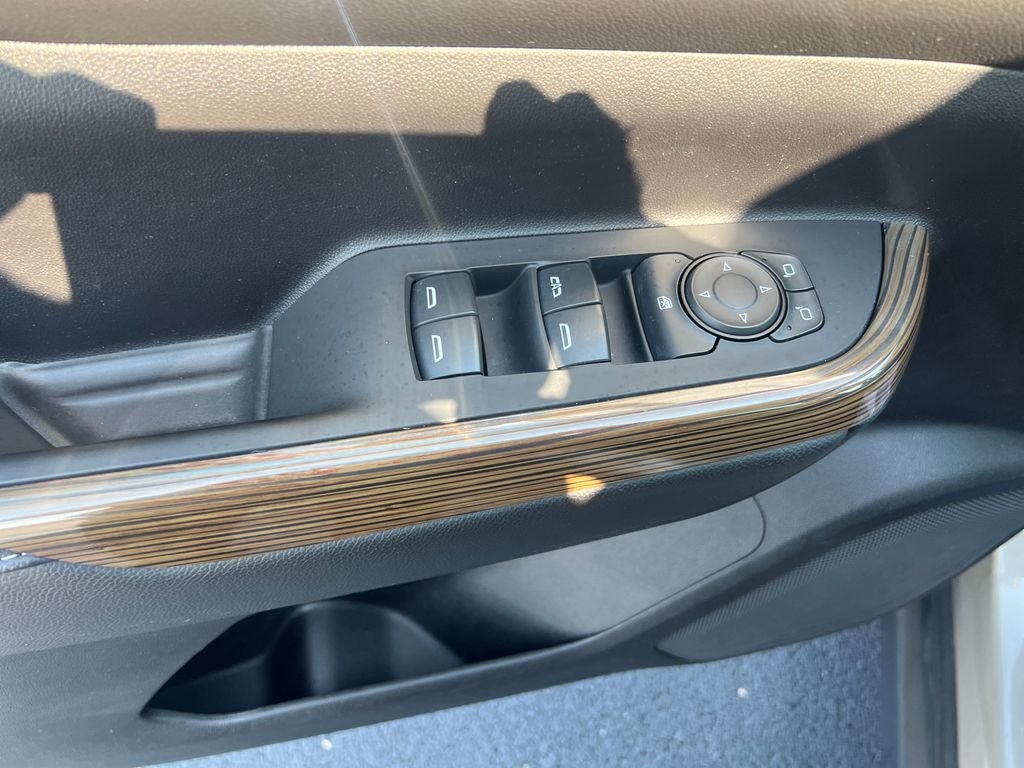 2022 GMC Acadia SLE