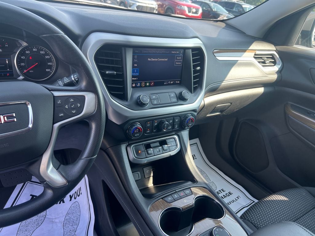 2022 GMC Acadia SLE