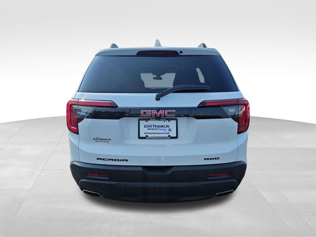 2023 GMC Acadia SLE