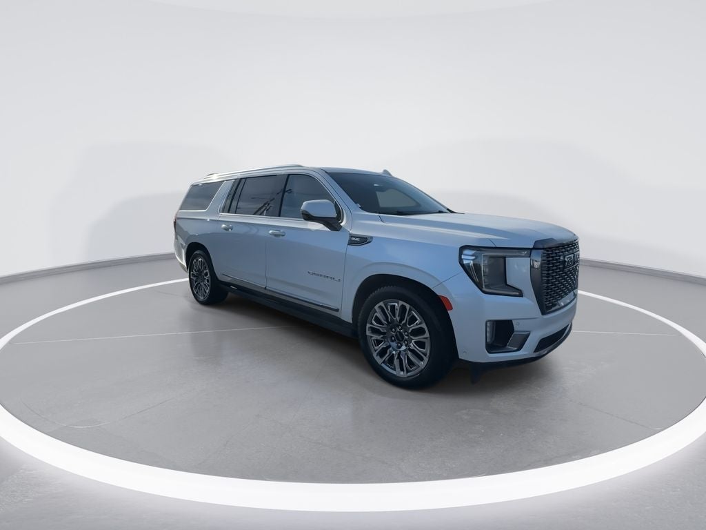 2023 GMC Yukon XL Denali Ultimate
