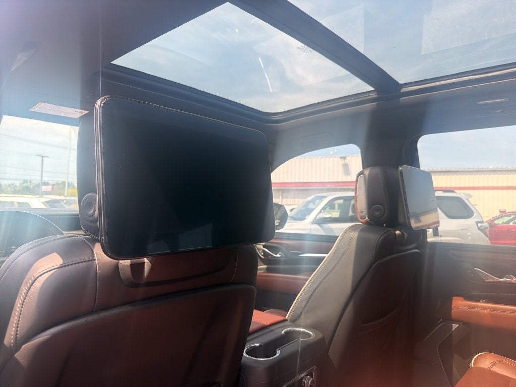 2024 GMC Yukon XL Denali Ultimate