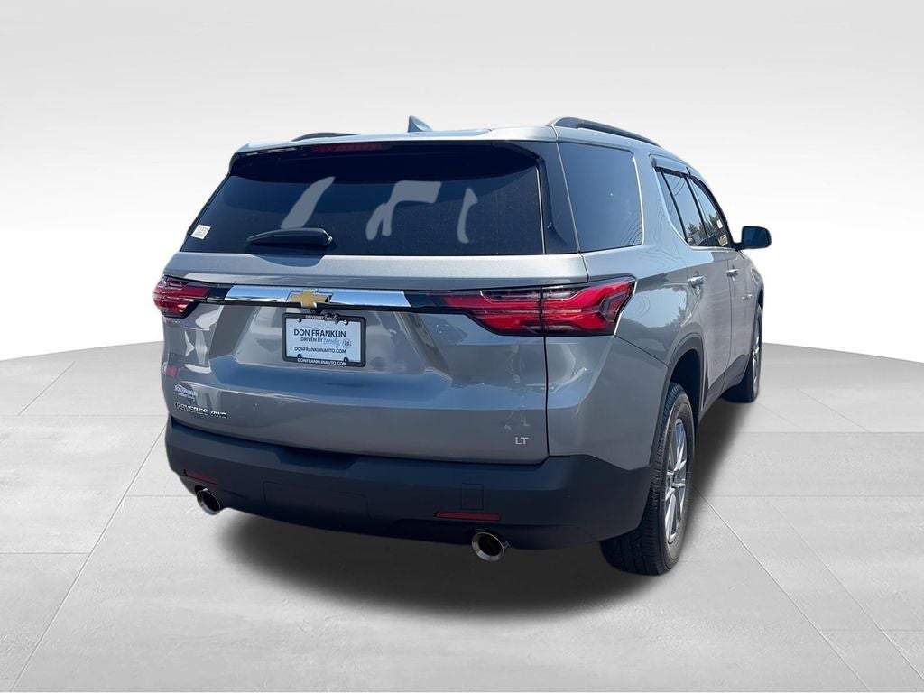 2023 Chevrolet Traverse LT Leather
