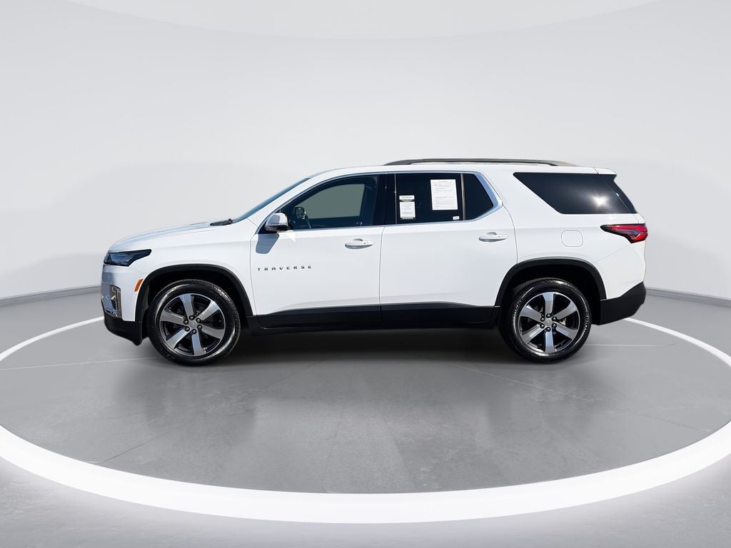 2023 Chevrolet Traverse LT Leather