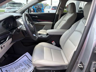 2023 Cadillac XT4 Luxury