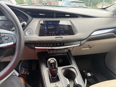 2023 Cadillac XT4 Luxury