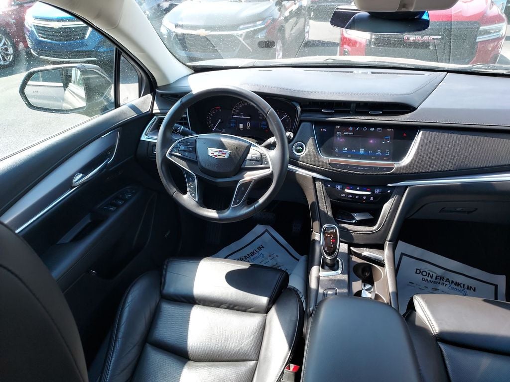 2017 Cadillac XT5 Luxury