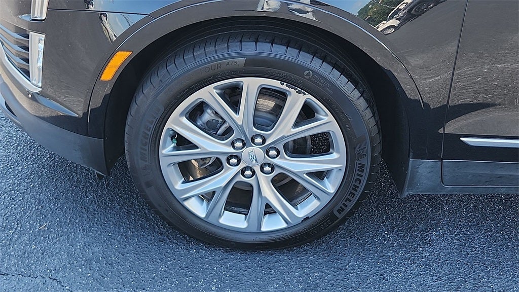 2021 Cadillac XT5 Sport