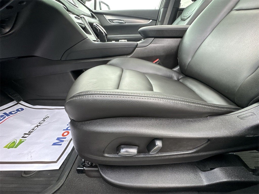 2024 Cadillac XT6 Luxury