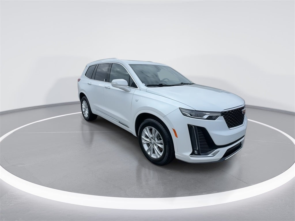 2024 Cadillac XT6 Luxury
