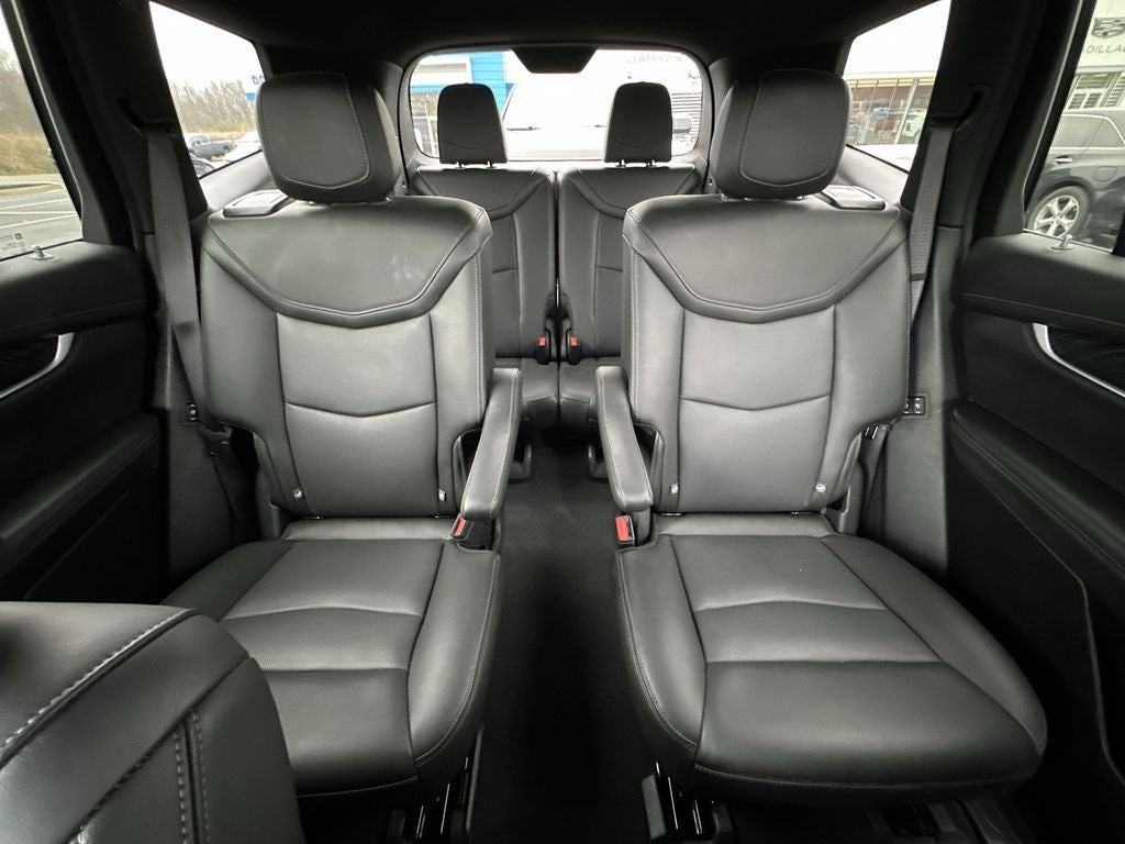 2025 Cadillac XT6 Premium Luxury