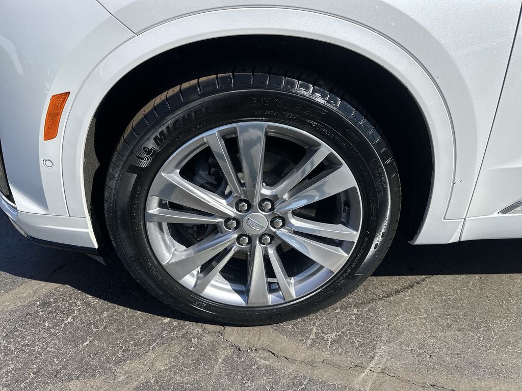 2024 Cadillac XT6 Premium Luxury