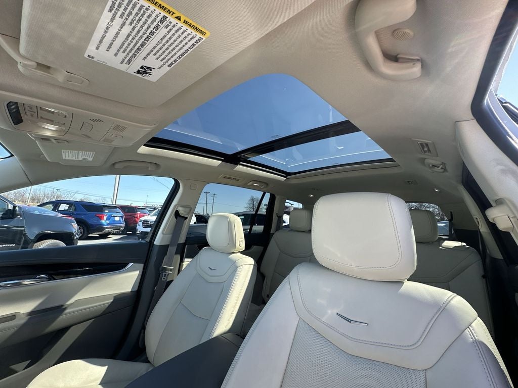 2024 Cadillac XT6 Premium Luxury