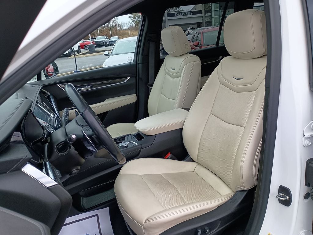 2021 Cadillac XT6 Sport