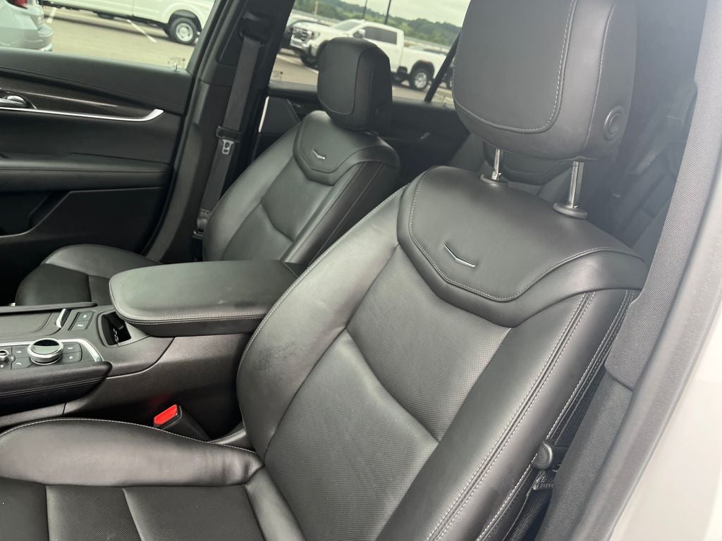 2023 Cadillac XT6 Sport