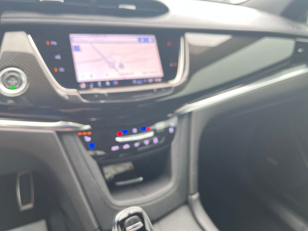 2023 Cadillac XT6 Sport