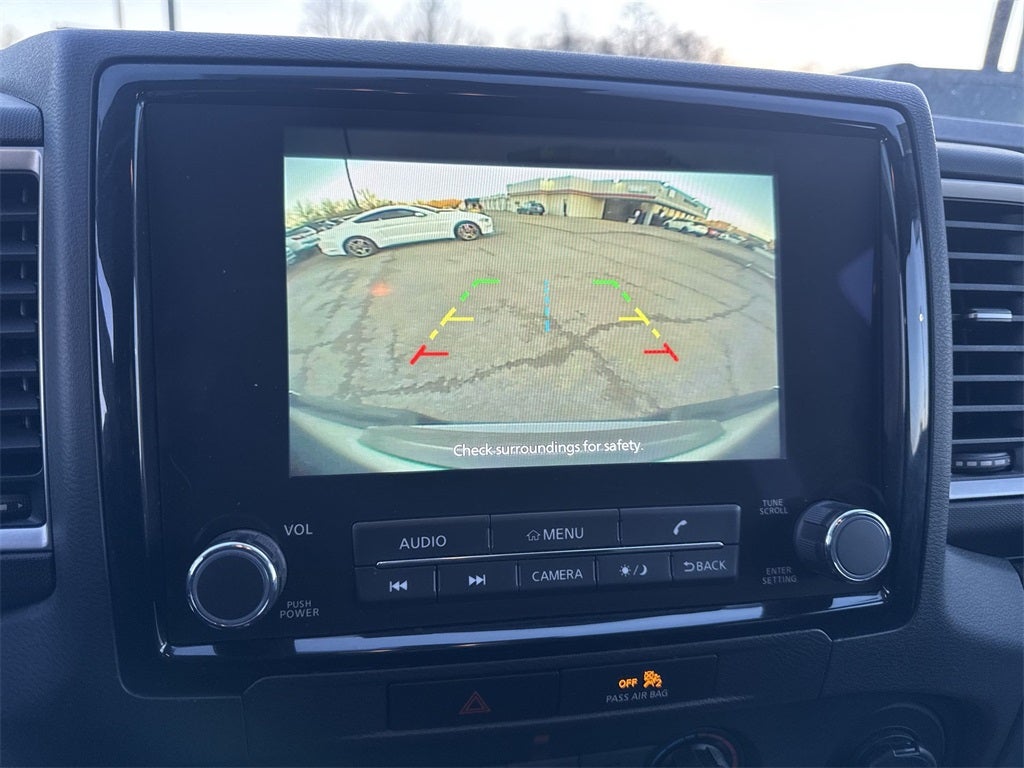 2022 Nissan Frontier SV