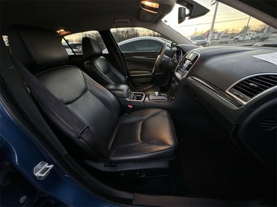 2023 Chrysler 300 Touring