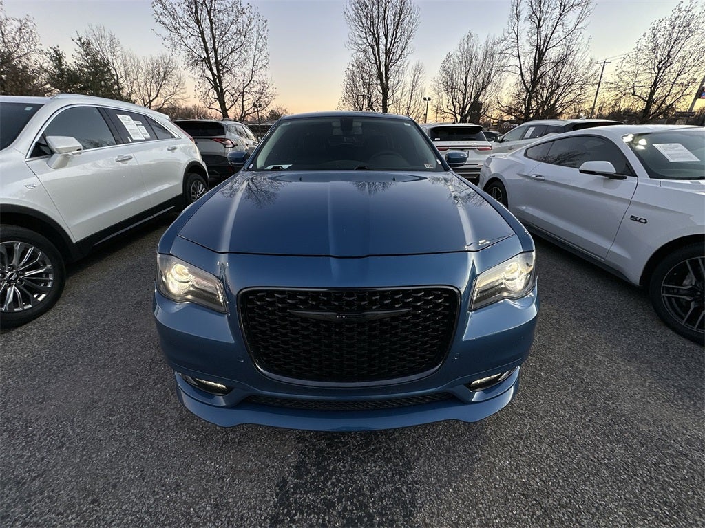 2023 Chrysler 300 Touring