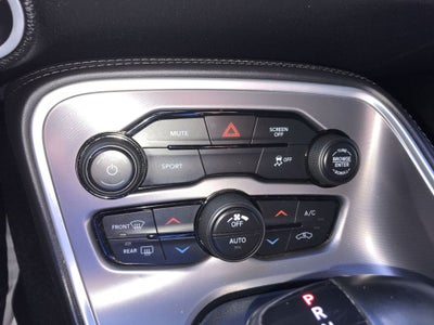 2020 Dodge Challenger SXT