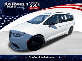 2025 Chrysler Pacifica Limited