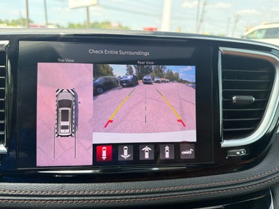 2026 Chrysler Pacifica Hybrid Pinnacle