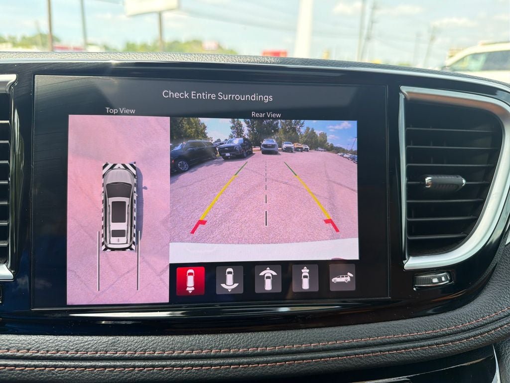 2026 Chrysler Pacifica Hybrid Pinnacle